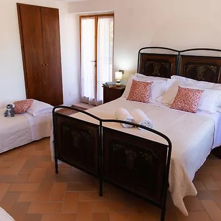 Villetta Borgo Antico A Nel Monte Catria By Yohome